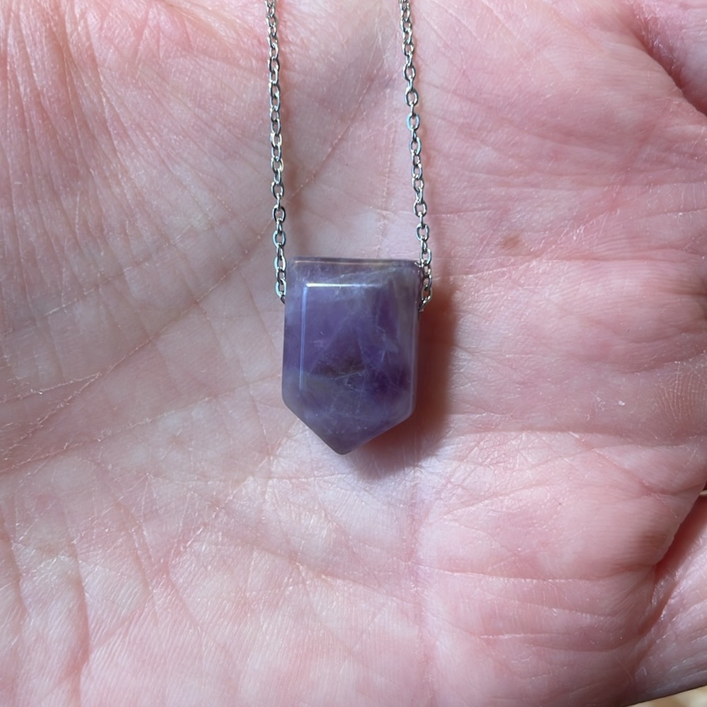 Chevron Amethyst Crystal Necklace Natural Healing - Picture 5 of 6